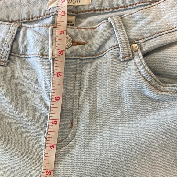 LONDON JEANS. SIZE 9🐝 - Picture 7 of 8